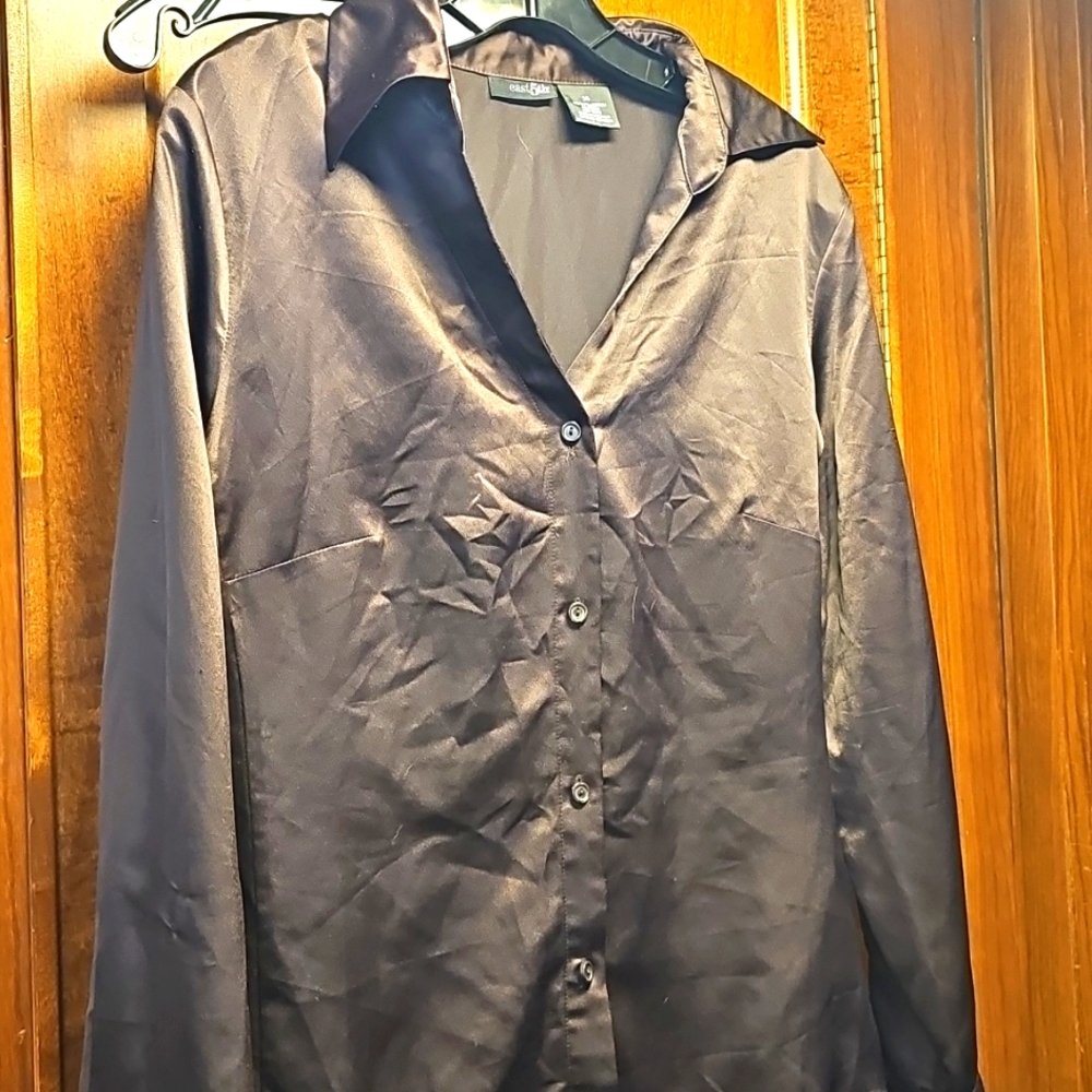 East 5th blouse size 14